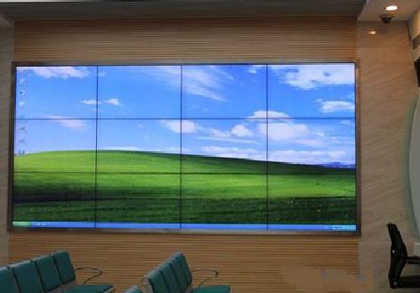 泗县液晶拼接屏的另类用法。